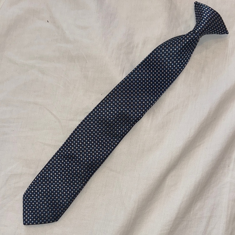Boy’s Navy Blue Patterned Clip On Tie